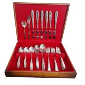 Vintage WALLACE Brothers SILVERPLATE Flatware Set SHARON Pattern 40 Pieces 1926 - Used - Good Condition